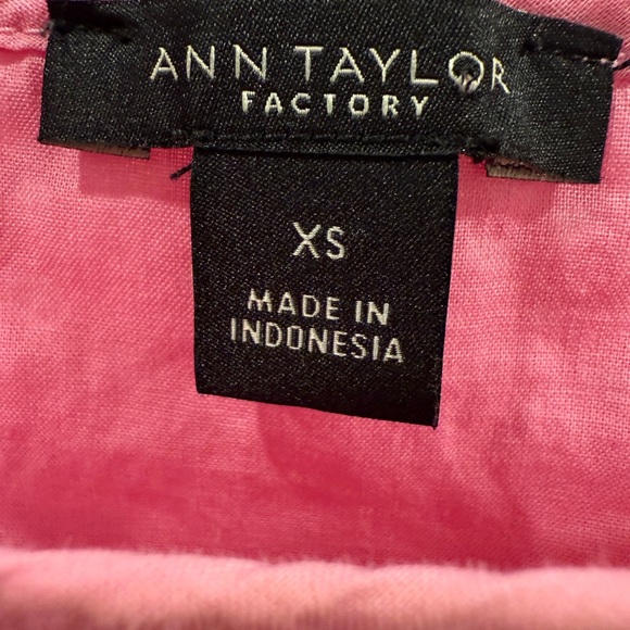 Ann Taylor Pink Eyelet Blouse - Picture 3 of 3